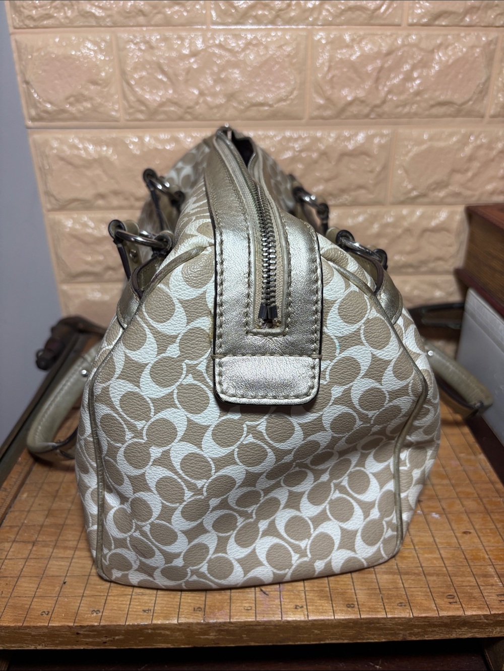 Coach Chelsea Heritage Signature Stripe Satchel Bag in Light Khaki and Silver - Picture 7 of 17